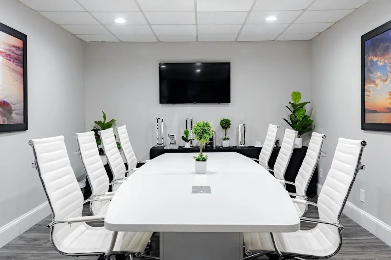 Photo - Palazzo Lakeside Hotel