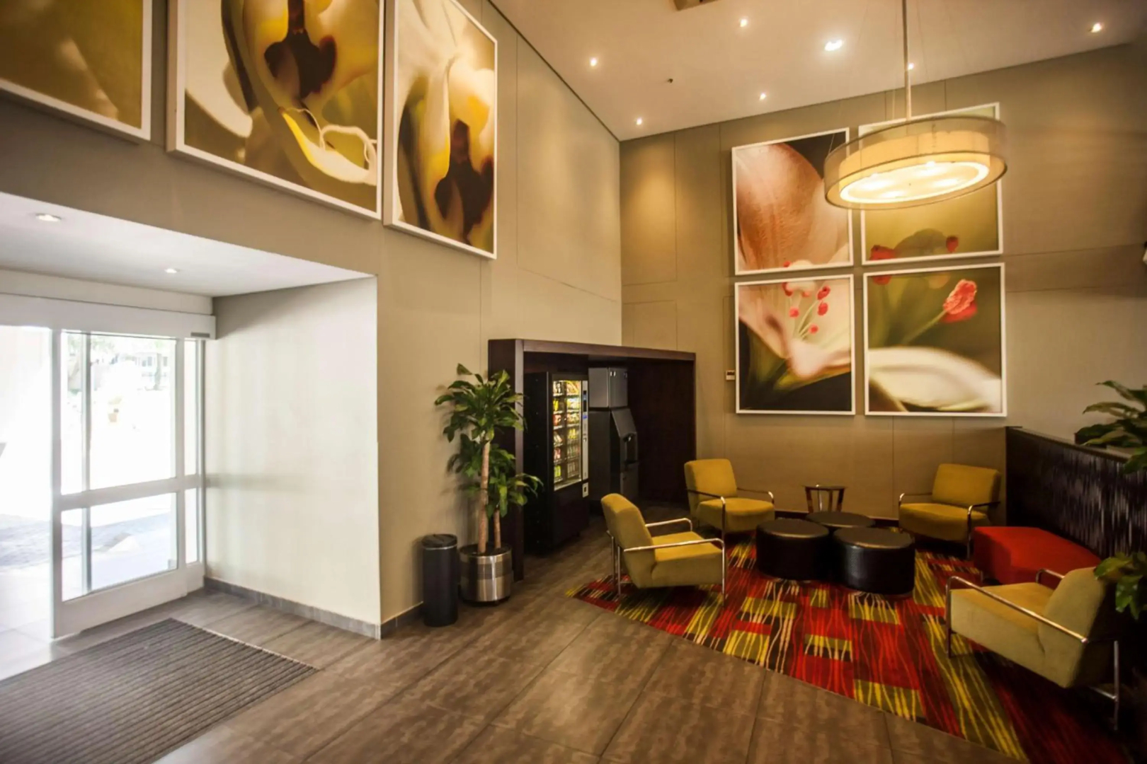 Photo - StayEasy Eastgate