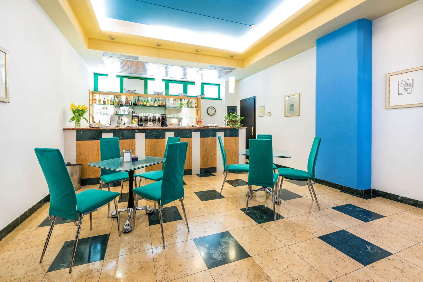 Foto - West Point Airport Hotel