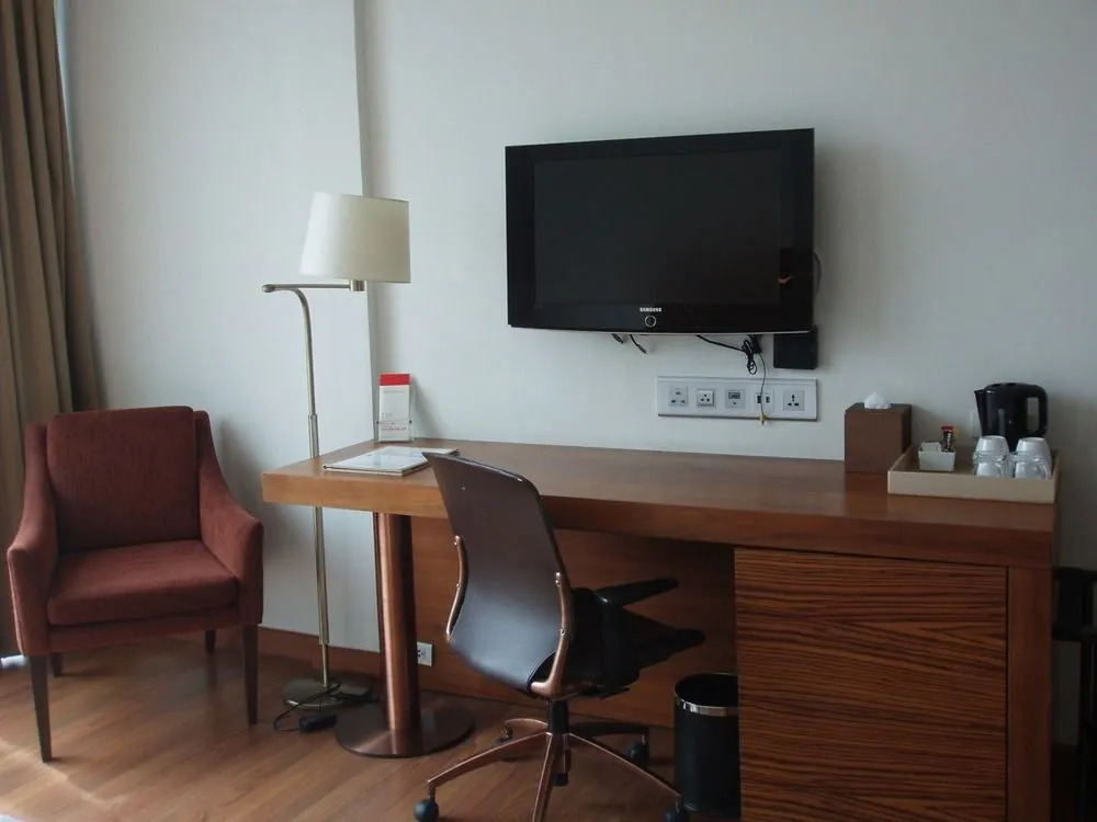 Photo - Sacha's Hotel Uno