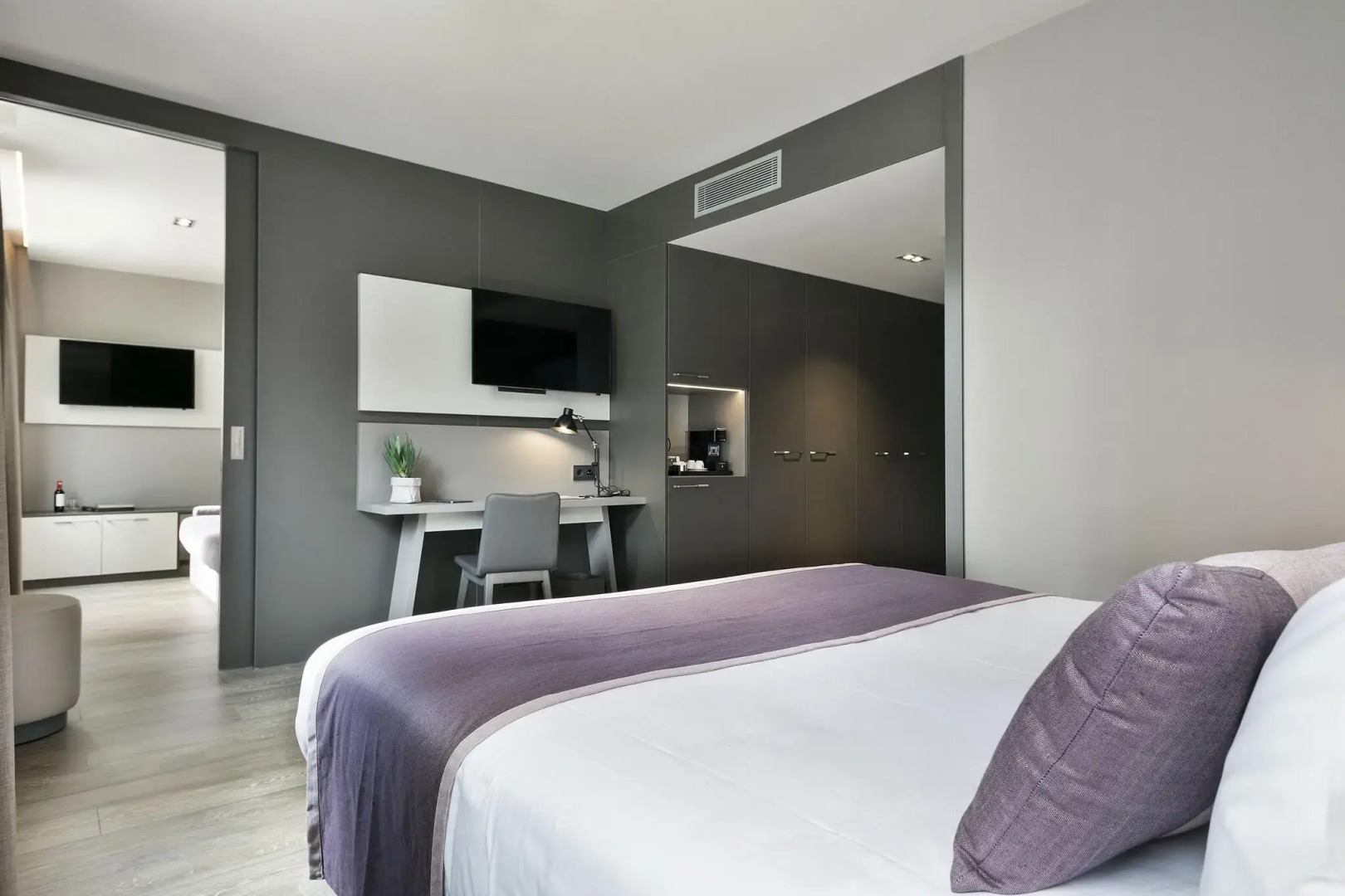 Photo - Upper Diagonal