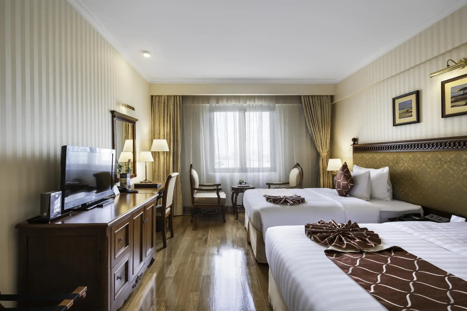 Photo - Sheraton Saigon Grand Opera Hotel