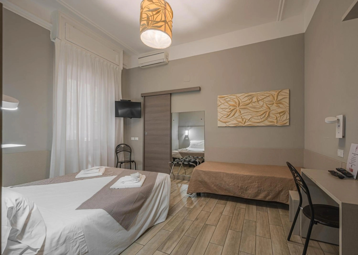 Photo - Hotel Bogart