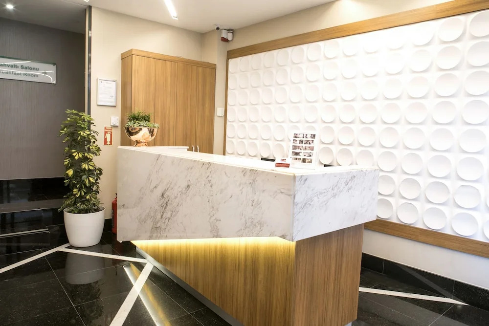 Photo - Elm Suite Hotel