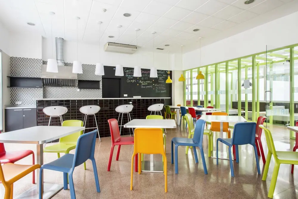 Foto - Residencia Universitaria Resa Blas De Otero