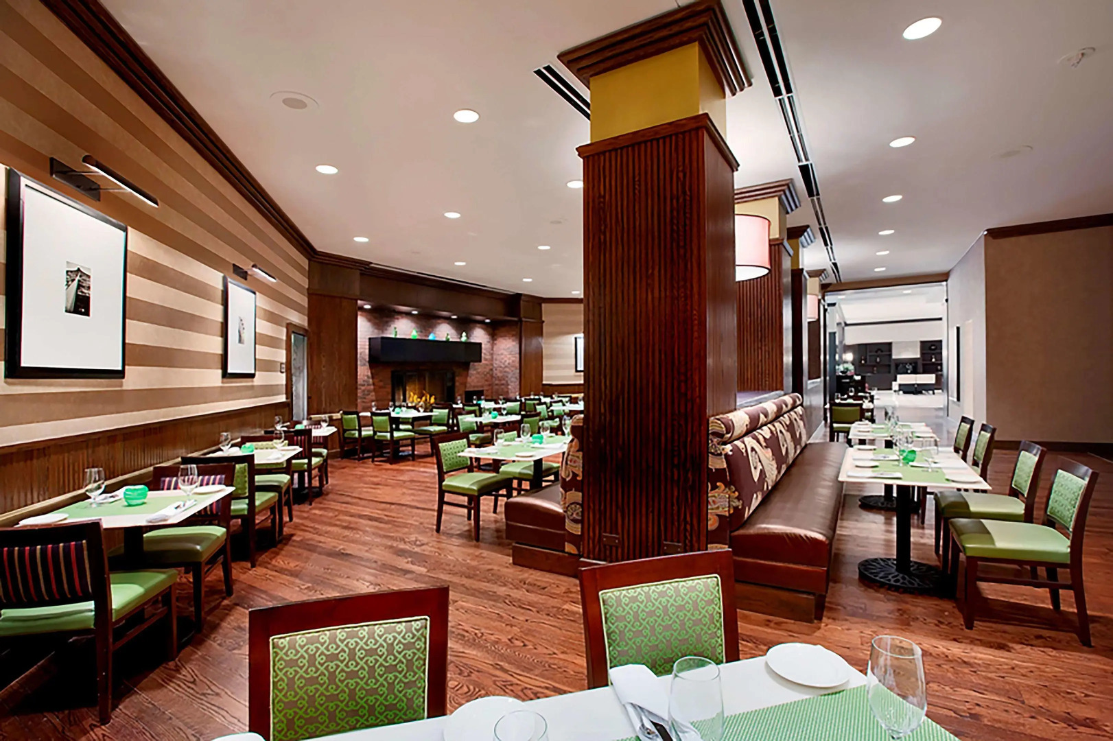 Photo - DoubleTree by Hilton Chicago O'Hare Airport-Rosemont