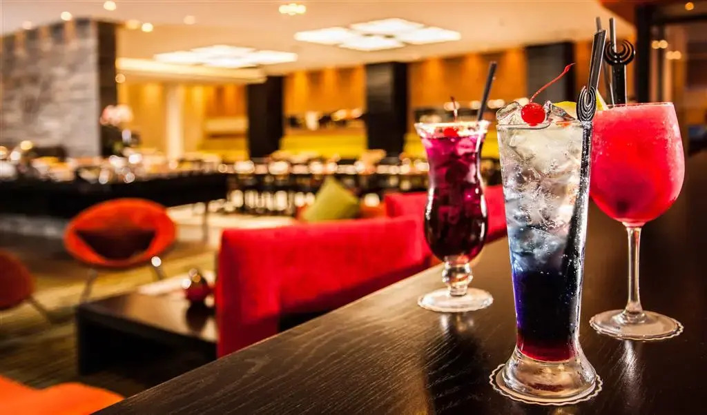 Photo - Southern Sun Newlands