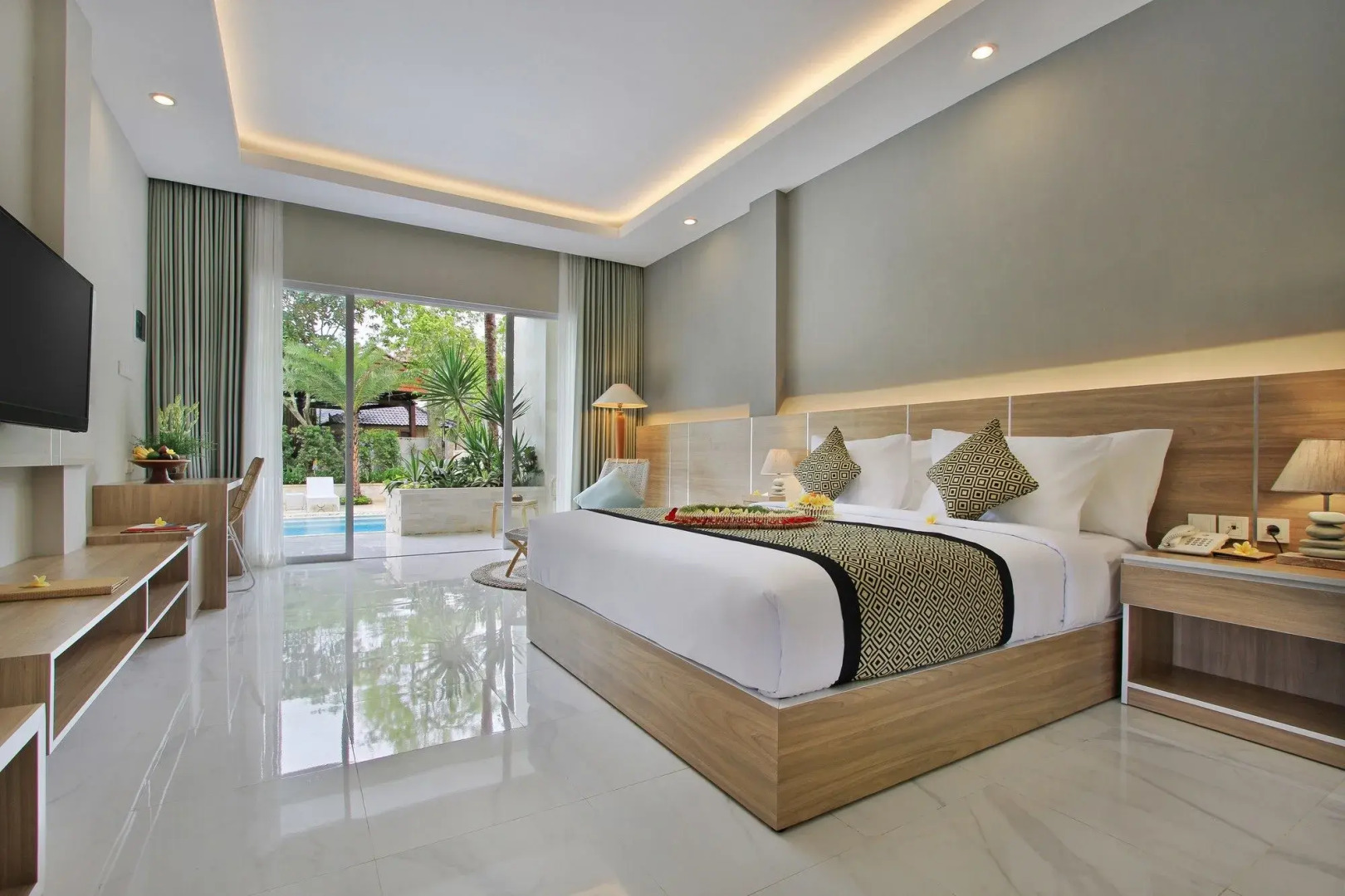 Foto - Tapa Tepi Kali Canggu