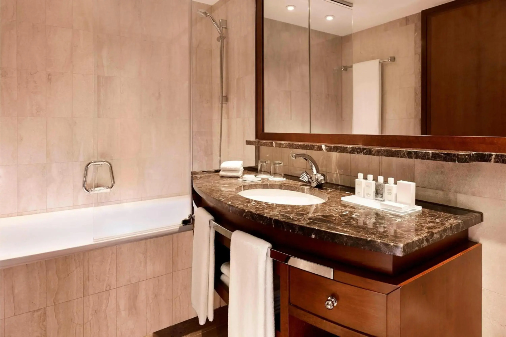 Photo - Hotel President Wilson, a Luxury Collection Hotel, Geneva