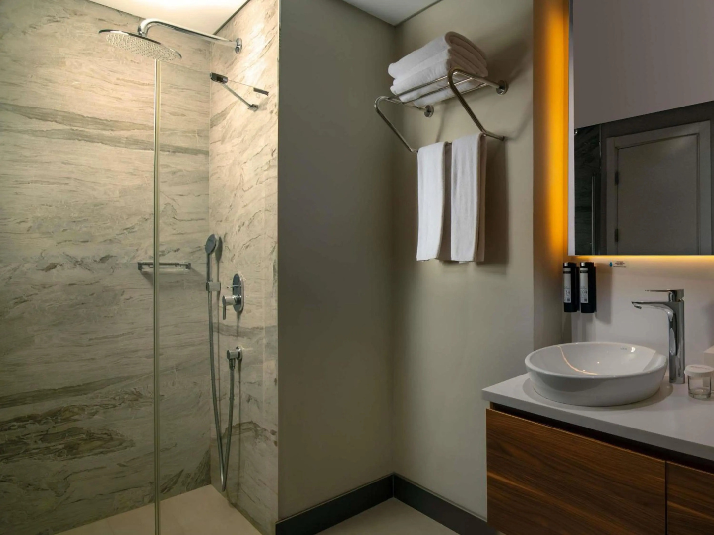 Foto - Mövenpick Living Istanbul West
