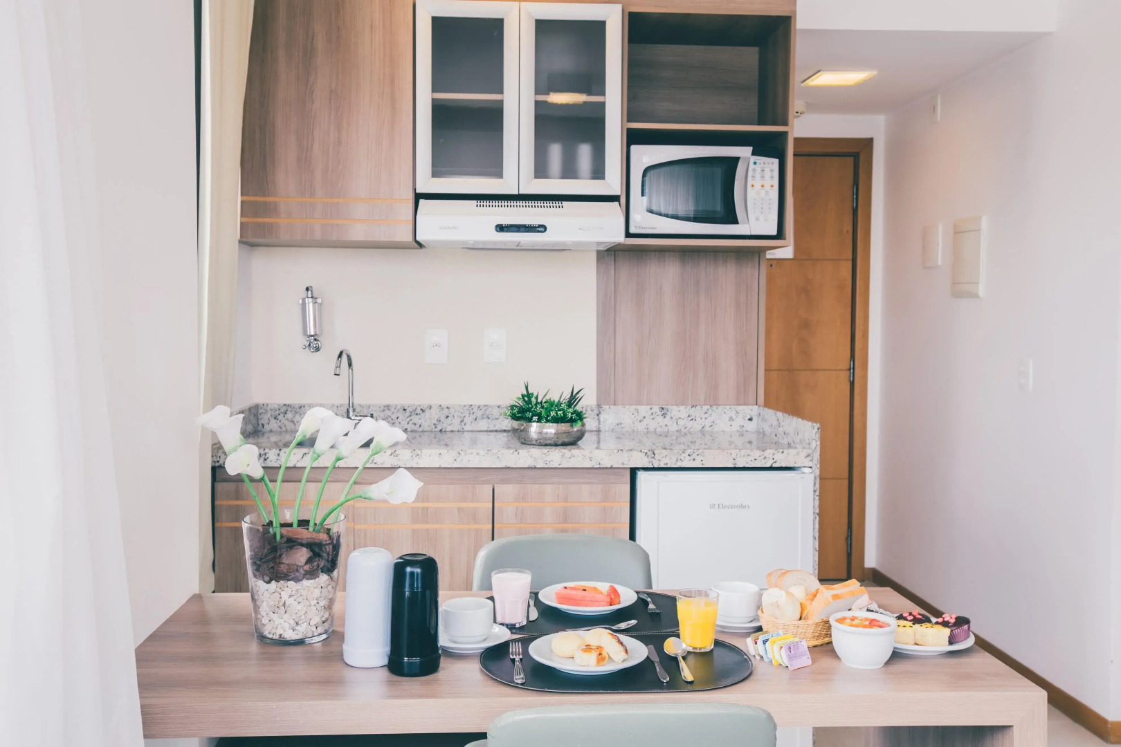 Photo - Saint Moritz Hplus Express