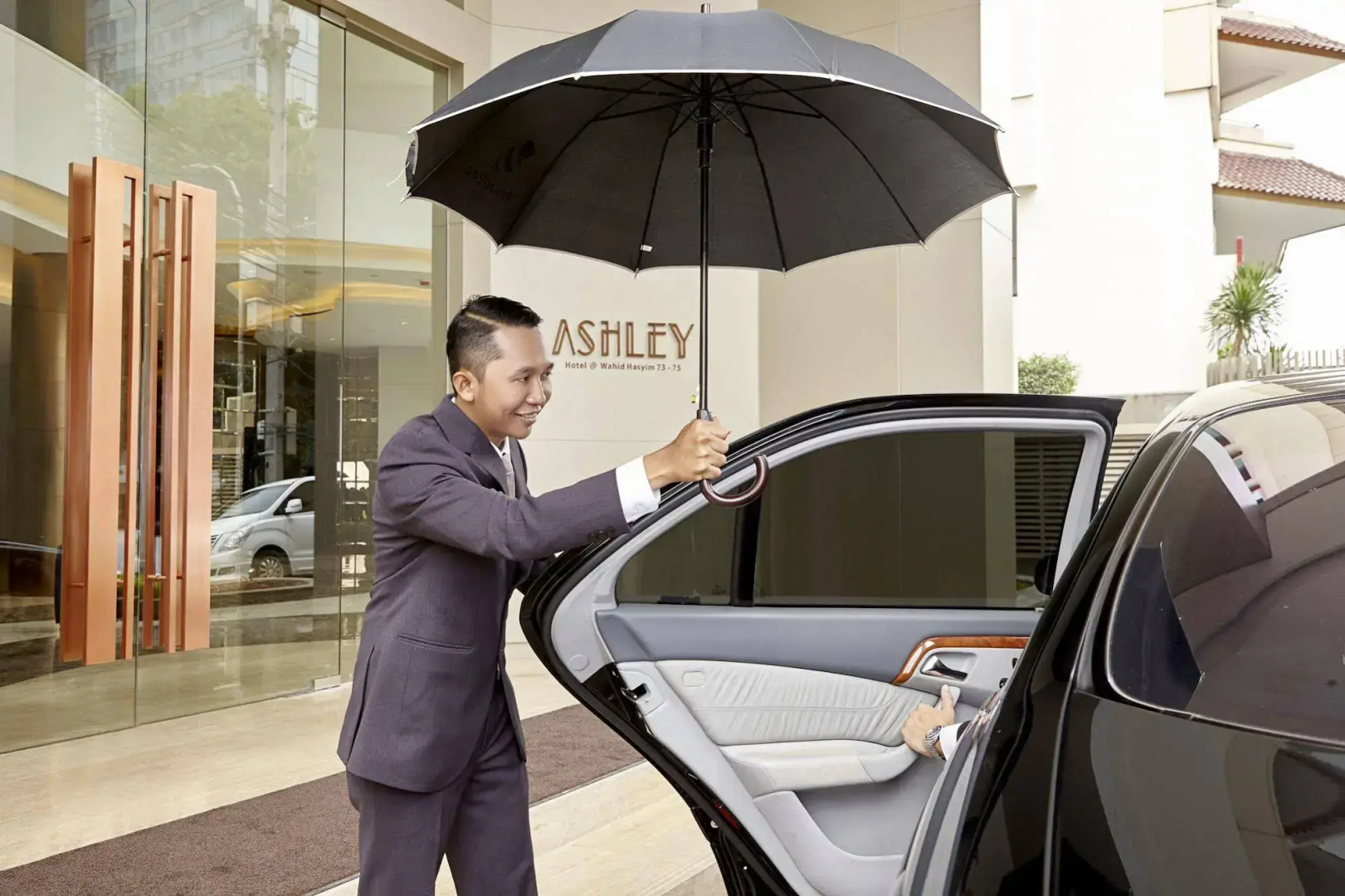 Foto - Ashley Wahid Hasyim Jakarta