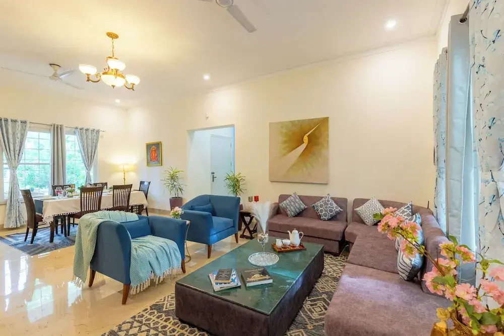 Foto - Alaya Stays 3 BHK Pet friendly with Pvt Pool - Daffodil