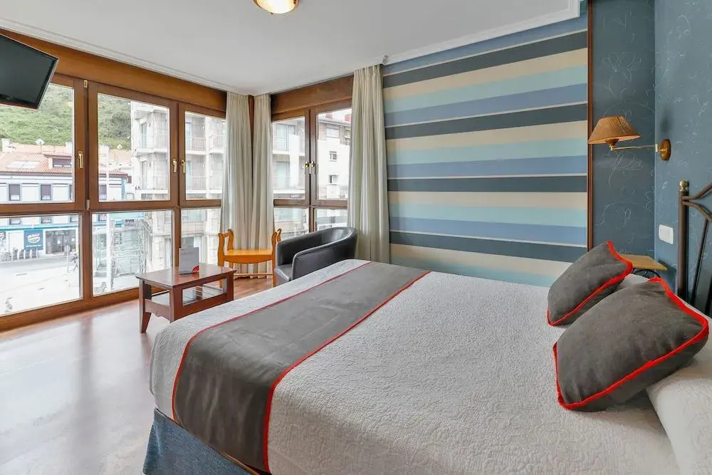 Foto - Hotel Puerto de Candás