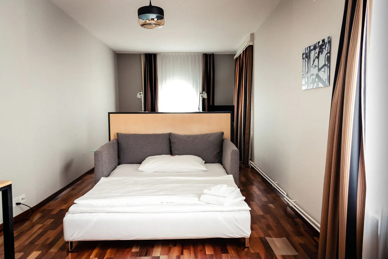 Photo - Royal Hotel