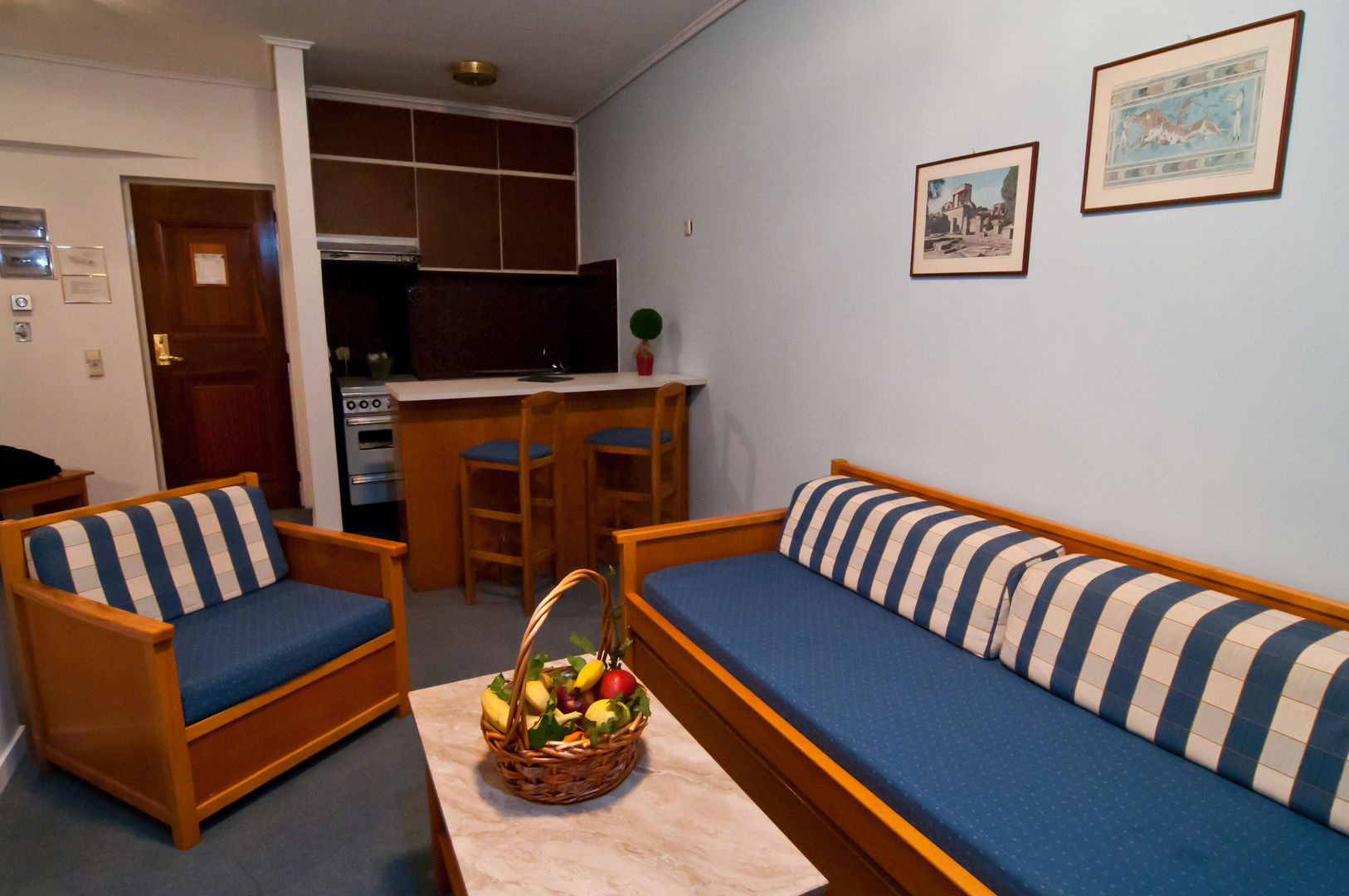 OASIS HOTEL APARTMENTS