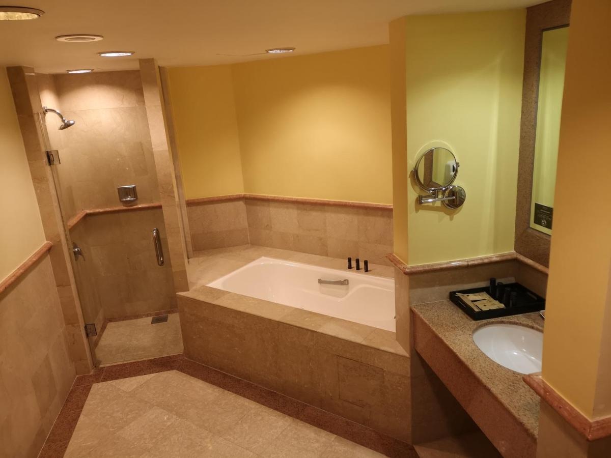 Foto - Berjaya Waterfront Hotel