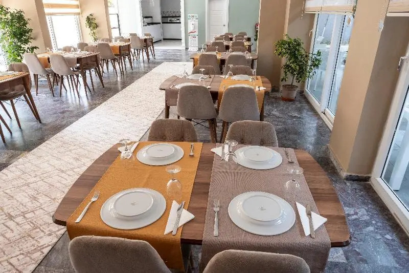 Foto - Si̇de Spri̇ng