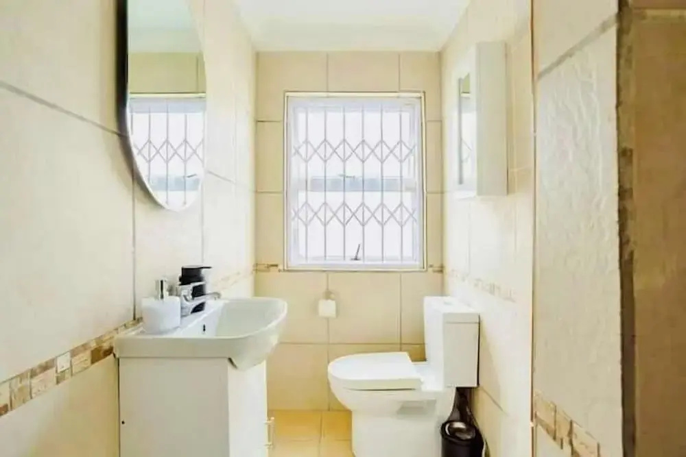Photo - Caline VIP Luxury Jacuzzi &, Swimming Pool MEWS