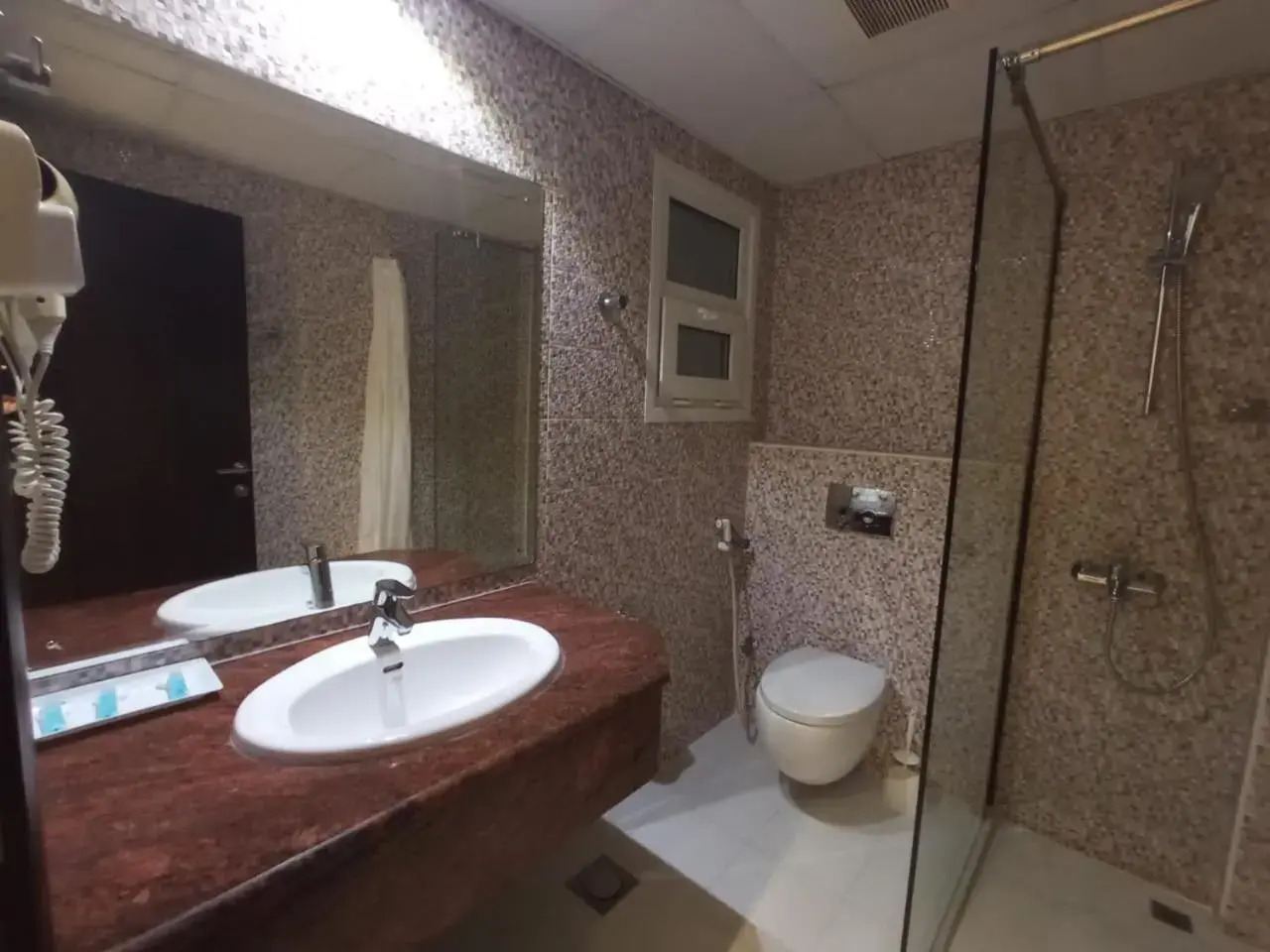 Photo - Asfar Hotel Apartments