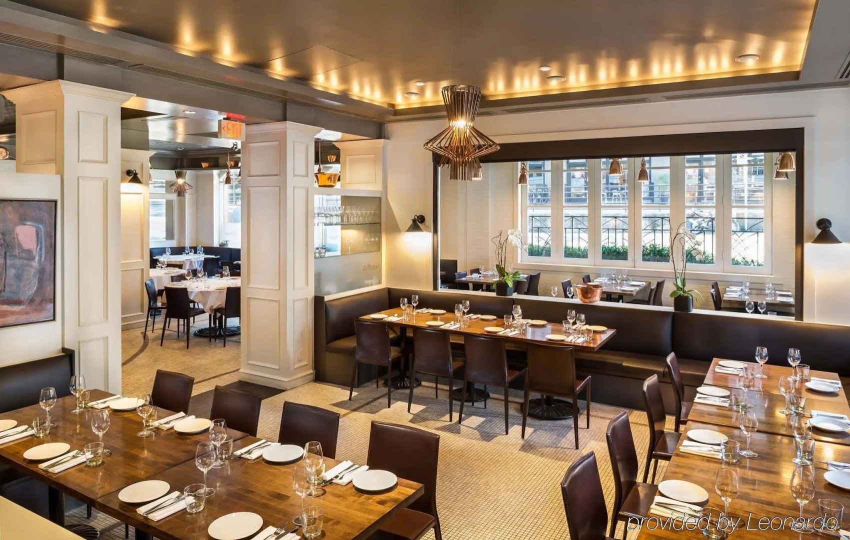 Photo - OPUS Vancouver