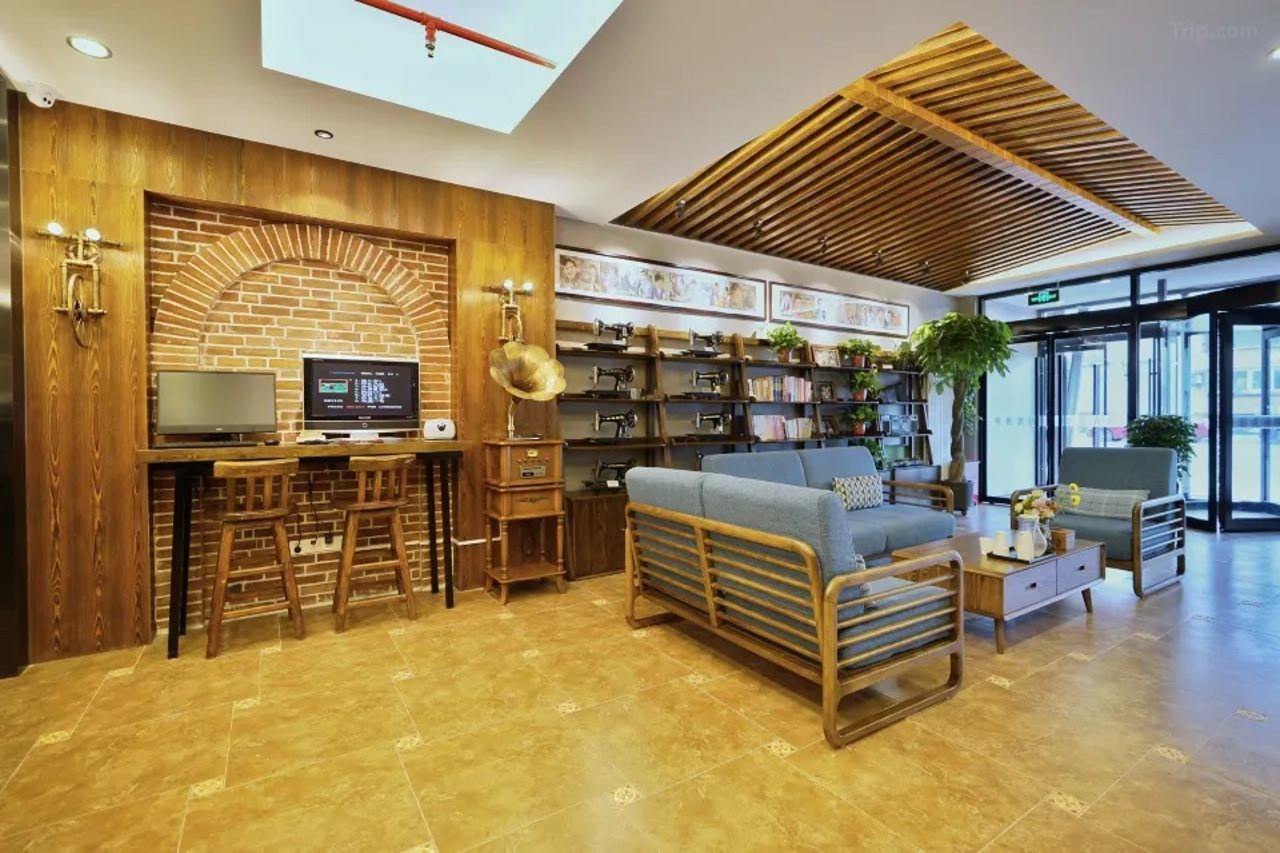 Nostalgia S Hotel(Beijing National Stadium-Bird's Nest)