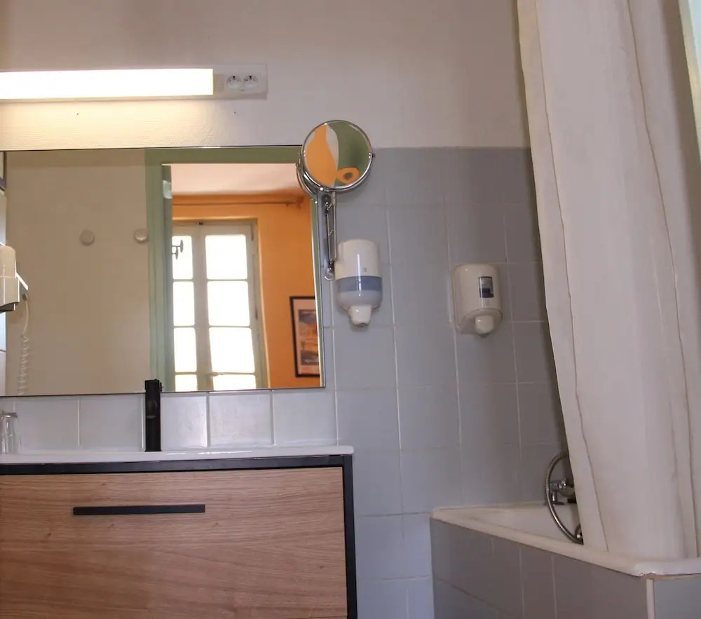 Photo - Urban Style Hotel Laperouse