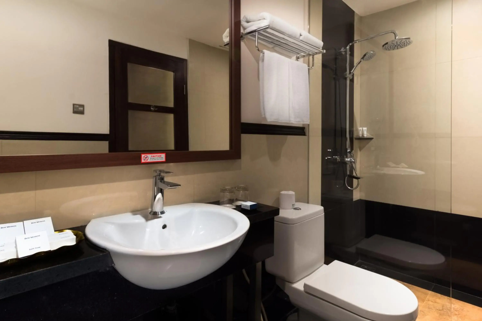Photo - Value Hotel Thomson