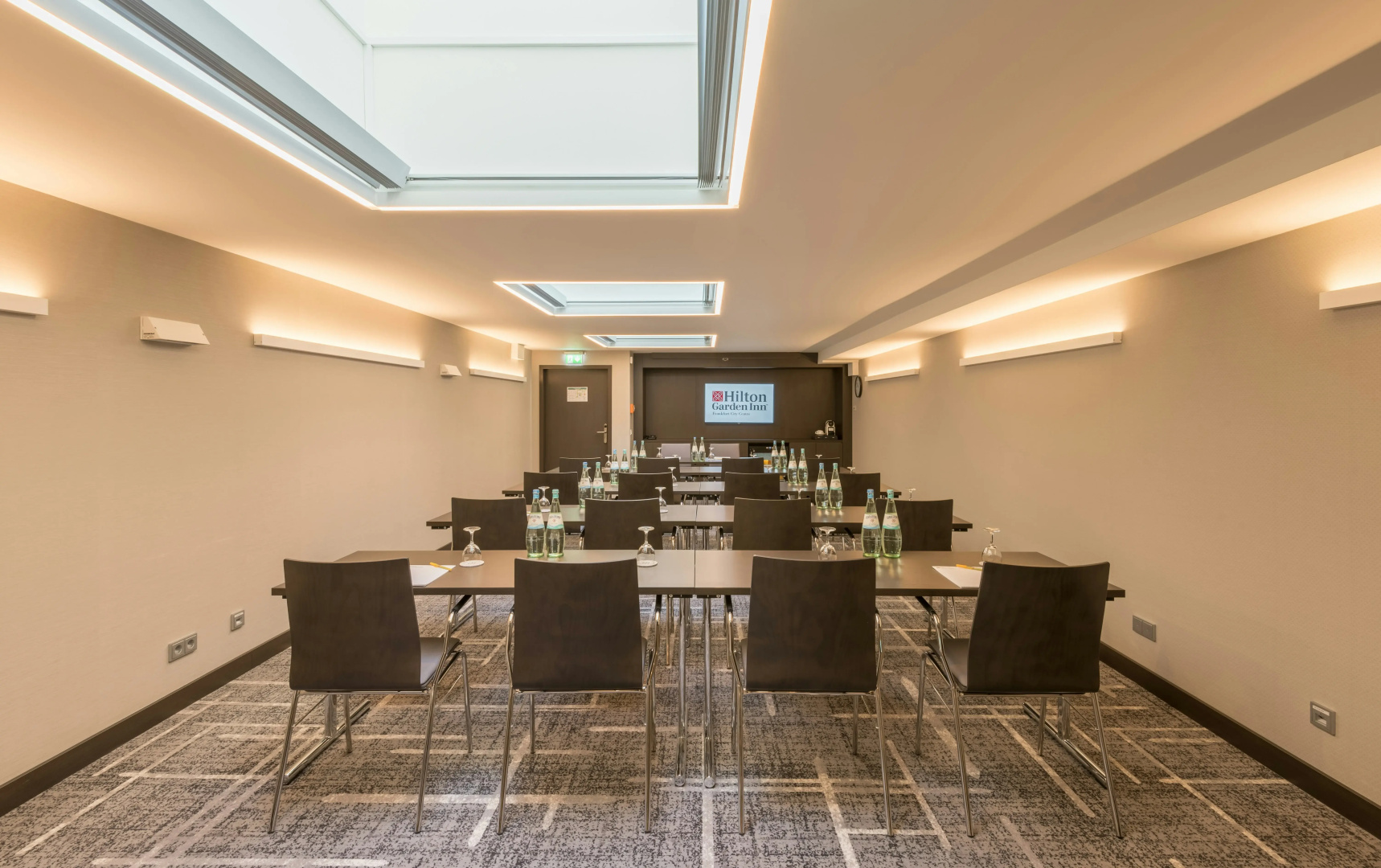 Photo - Hilton Garden Inn Frankfurt City Centre