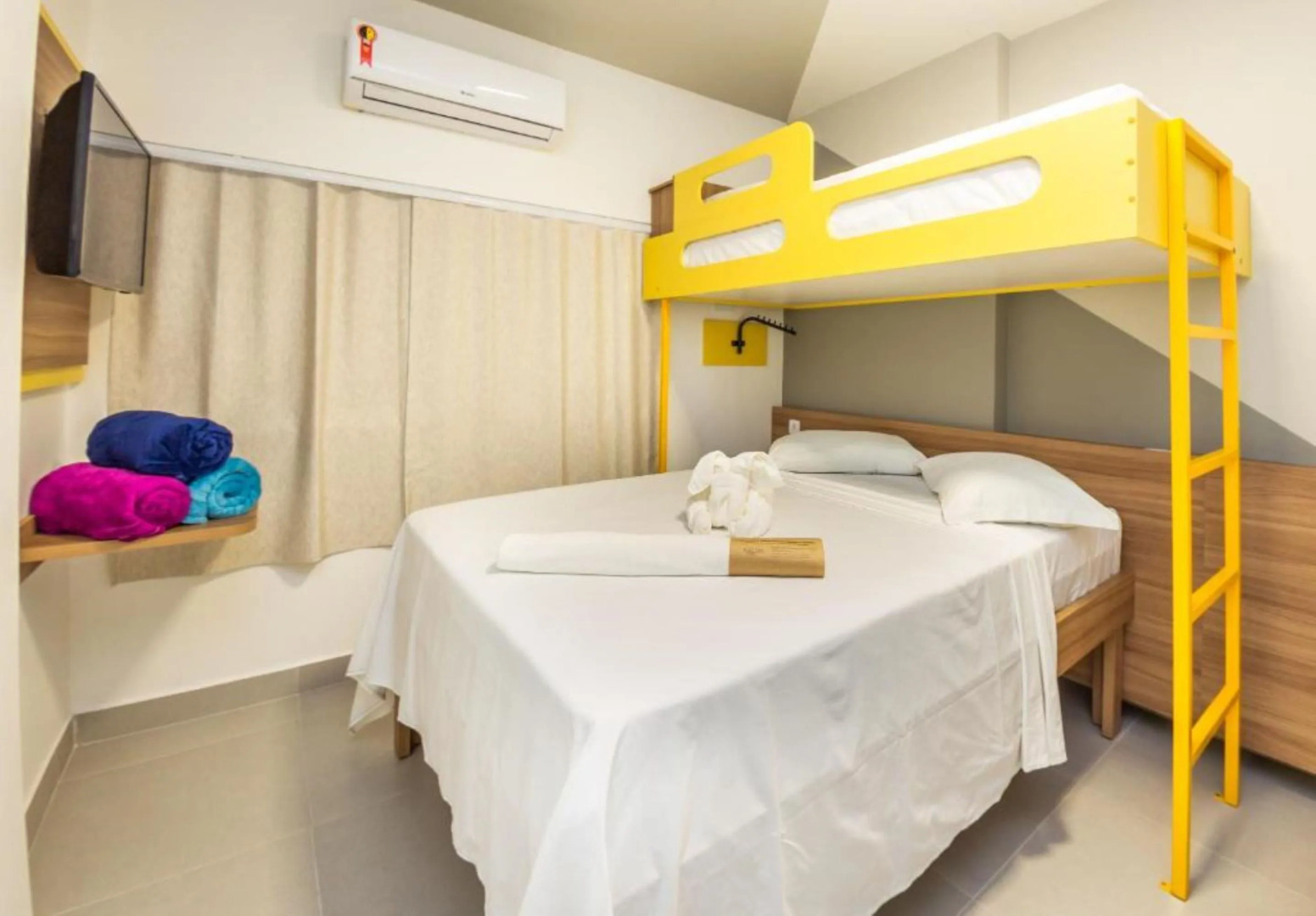 Foto - Tarobá Express