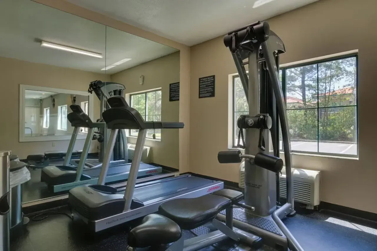 Photo - Country Inn & Suites by Radisson, Savannah Southside
