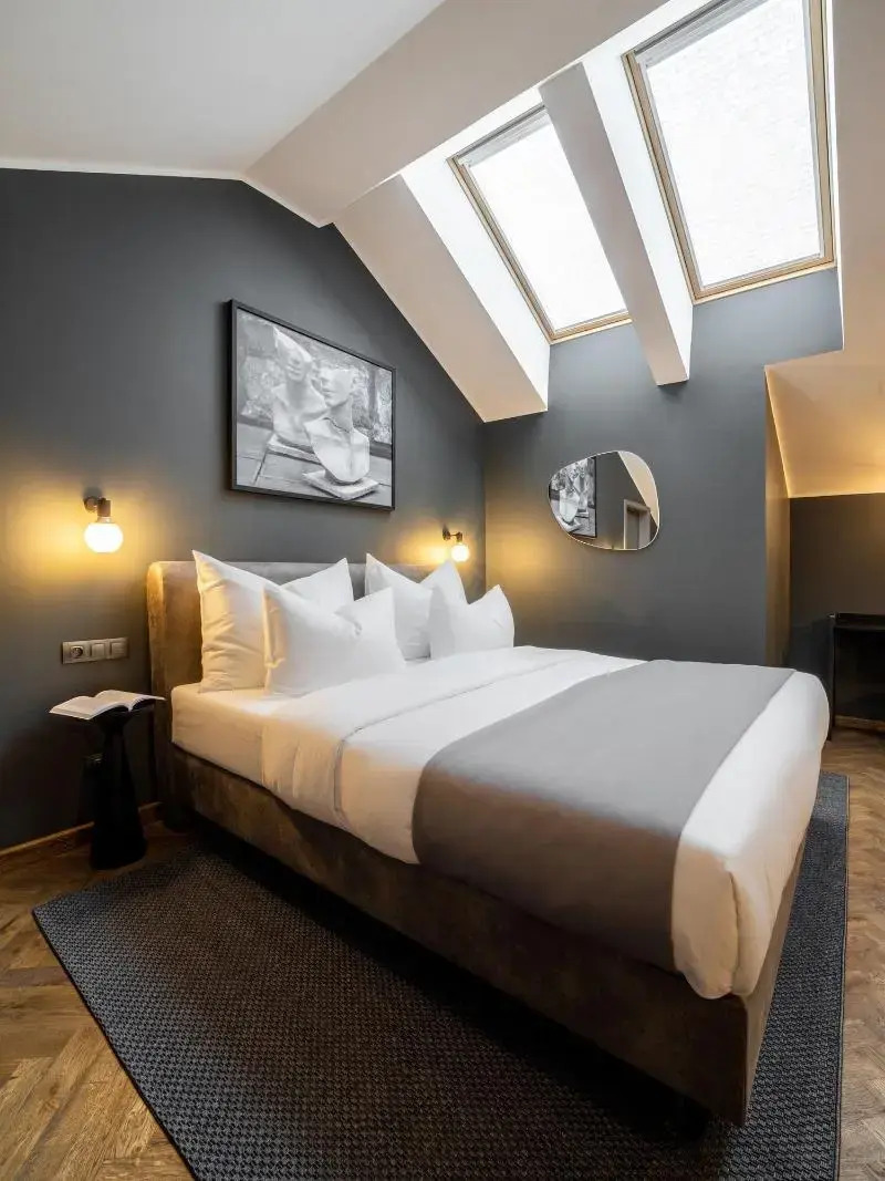 Photo - The Viaduct - Suites & More