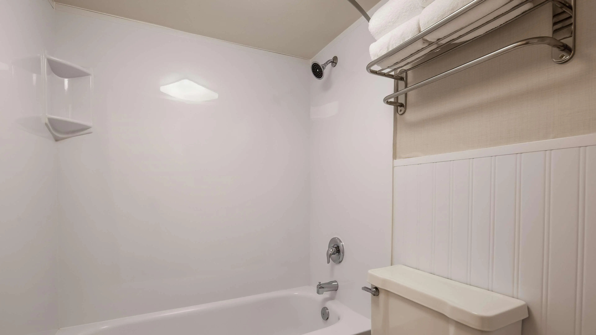 Photo - Best Western Mill River Manor