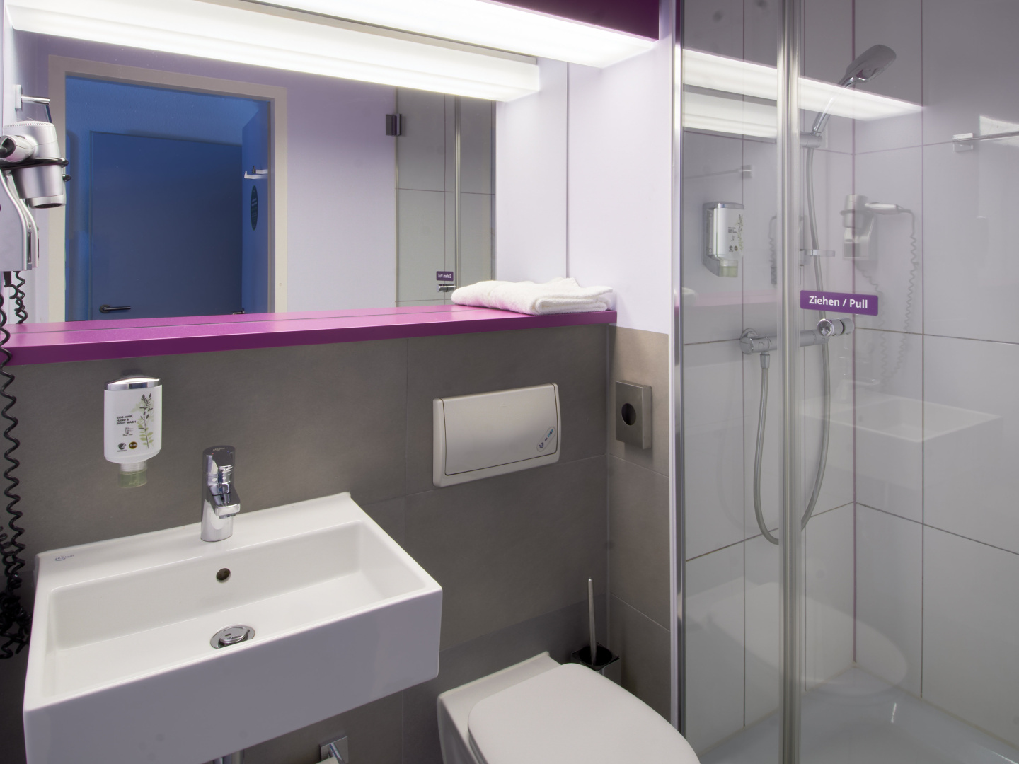 Photo - ibis Styles Frankfurt Offenbach