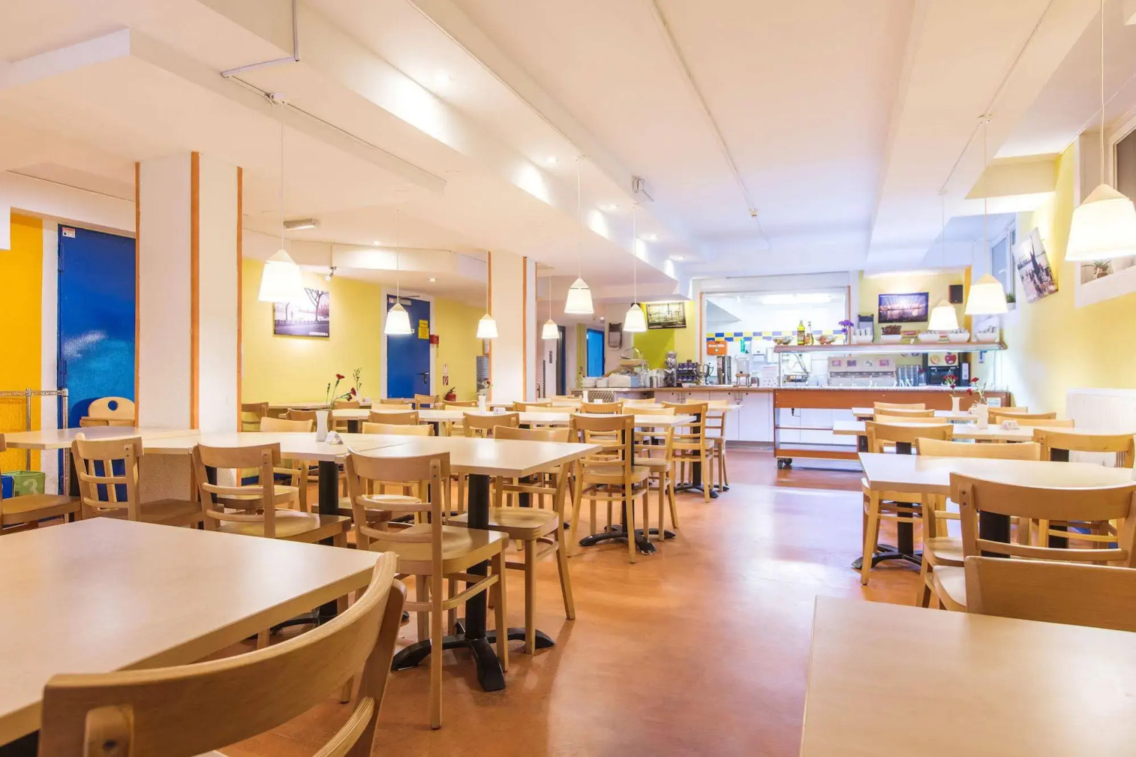 Photo - a&o Hamburg Hammer Kirche