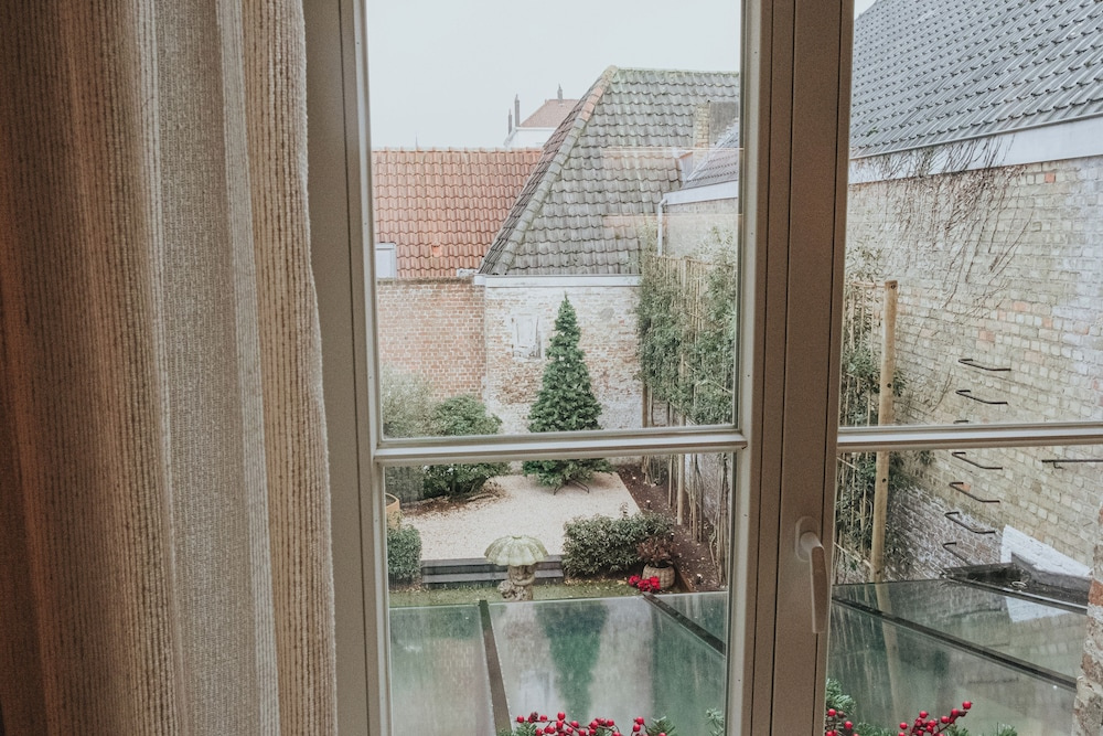 Photo - The Burgundy - Boutique B&B
