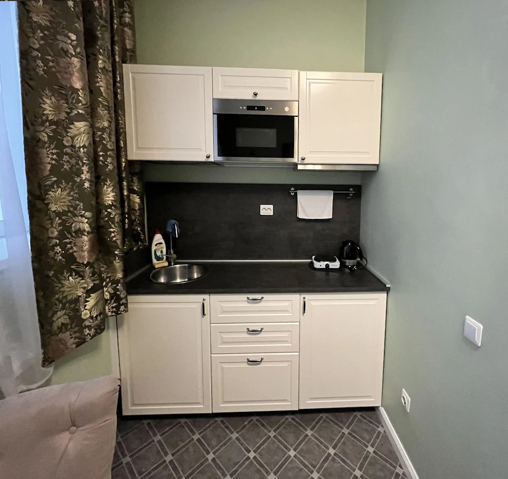 Photo - Station Self Check-in Apartments - Lollo Stay