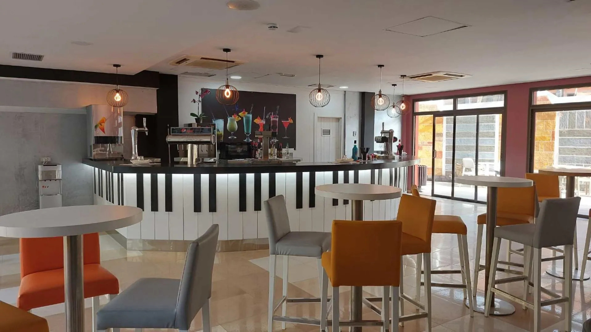 Photo - Hotel Chatur Costa Caleta