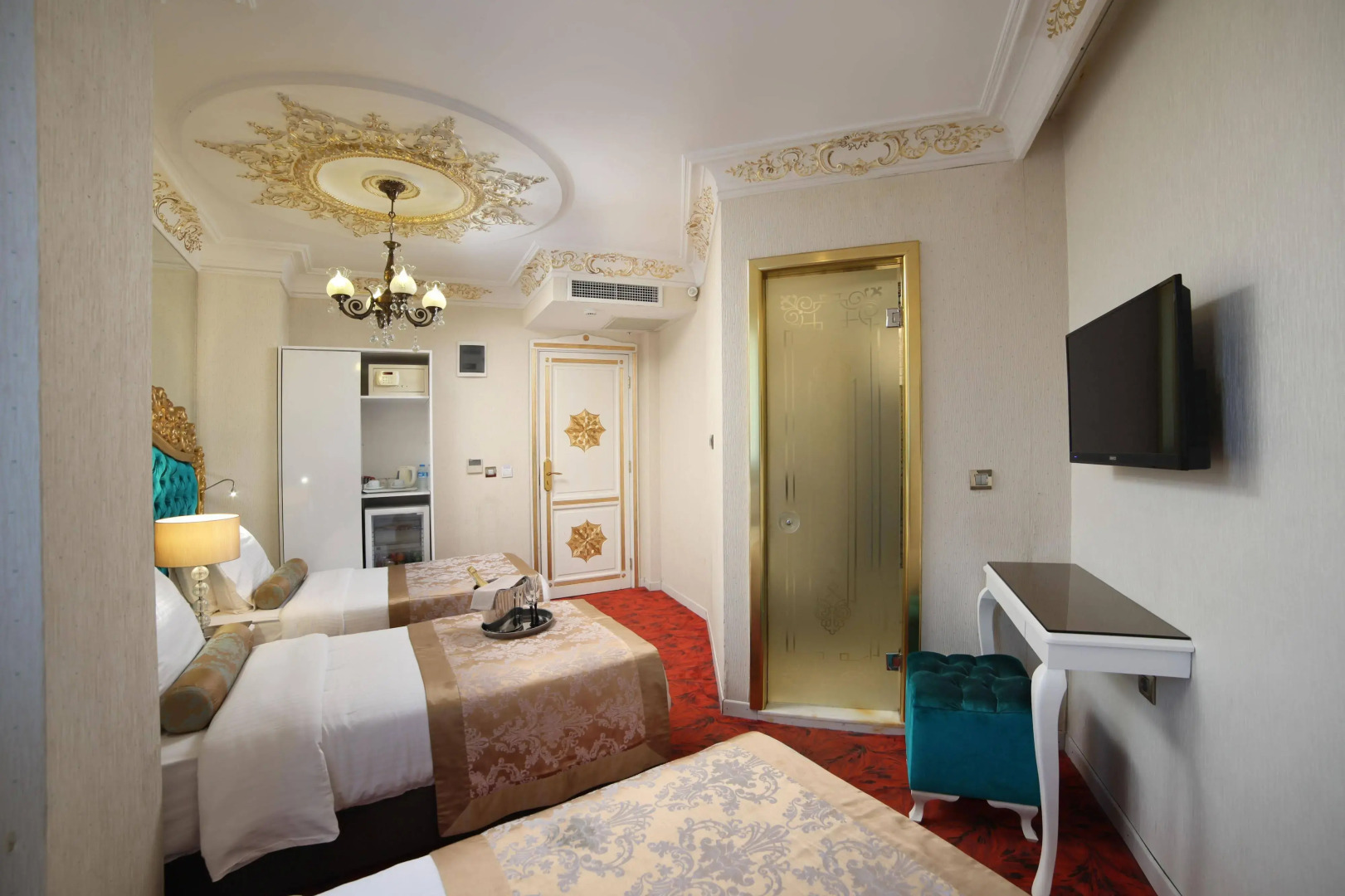 Foto - White Monarch Hotel