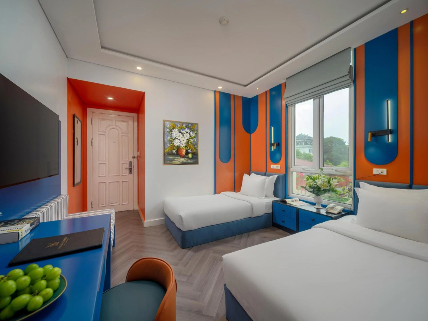 Photo - Minerva Church Hotel