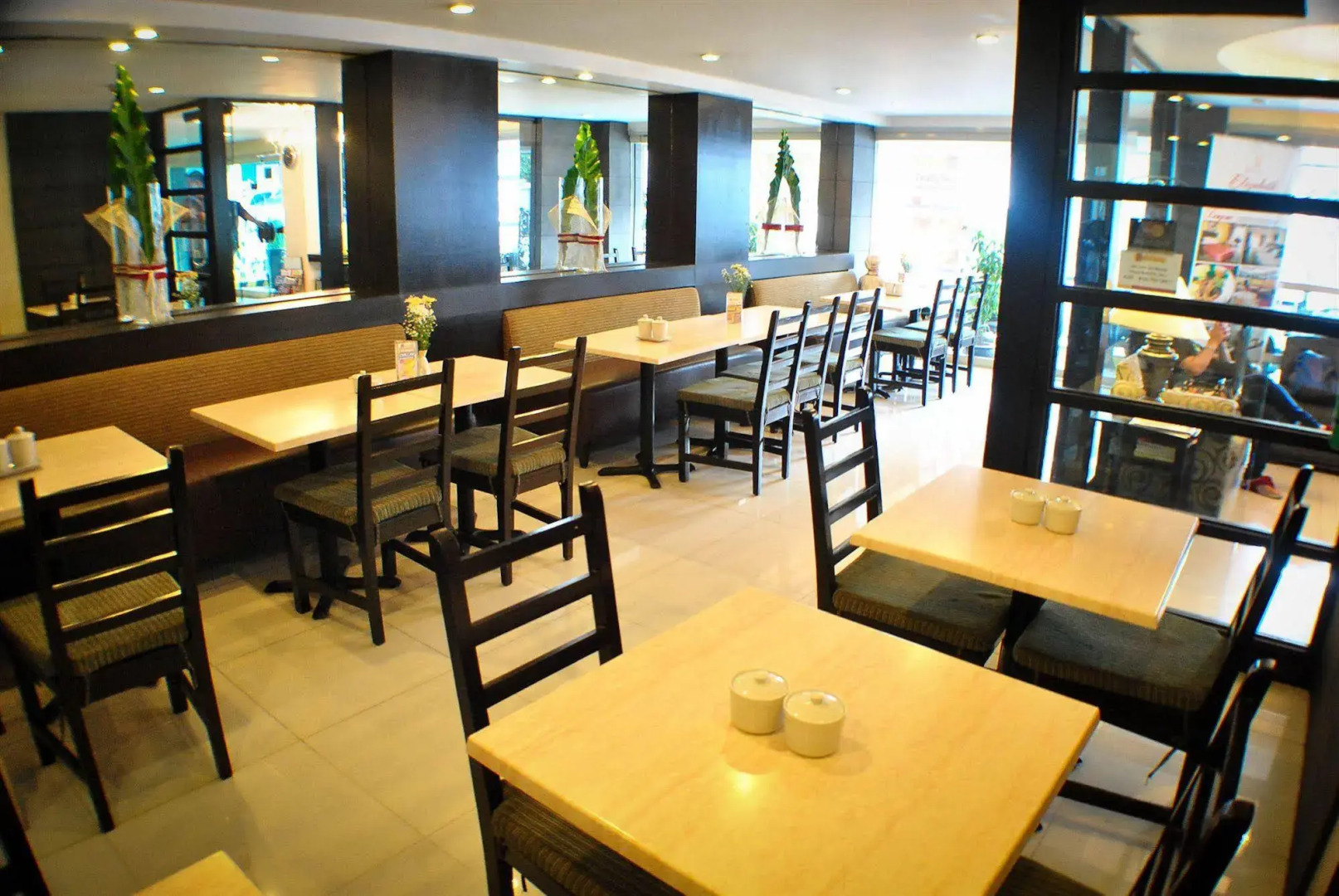 Photo - Fersal Hotel Neptune Makati