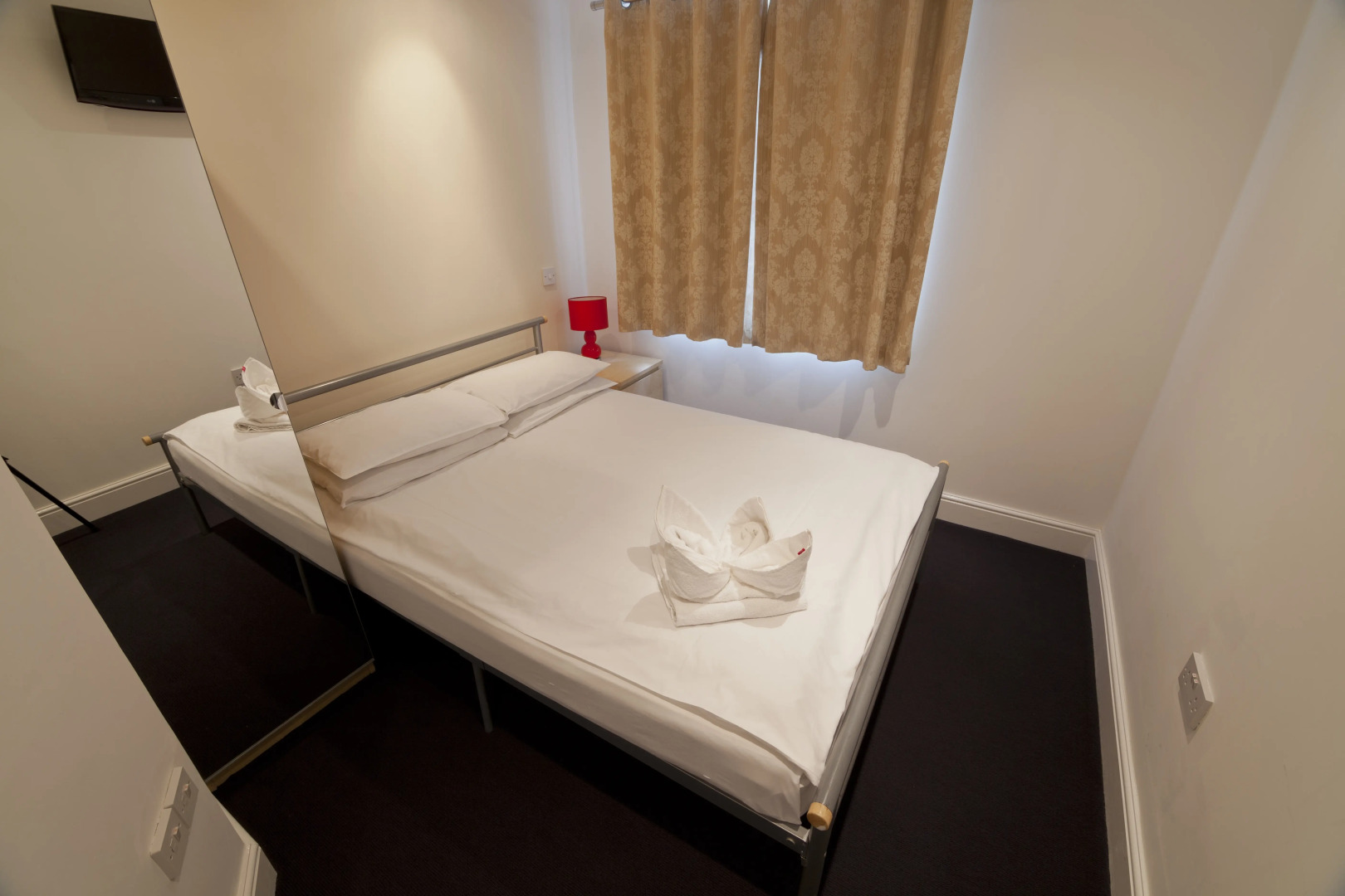 Photo - NOX Hyde Park