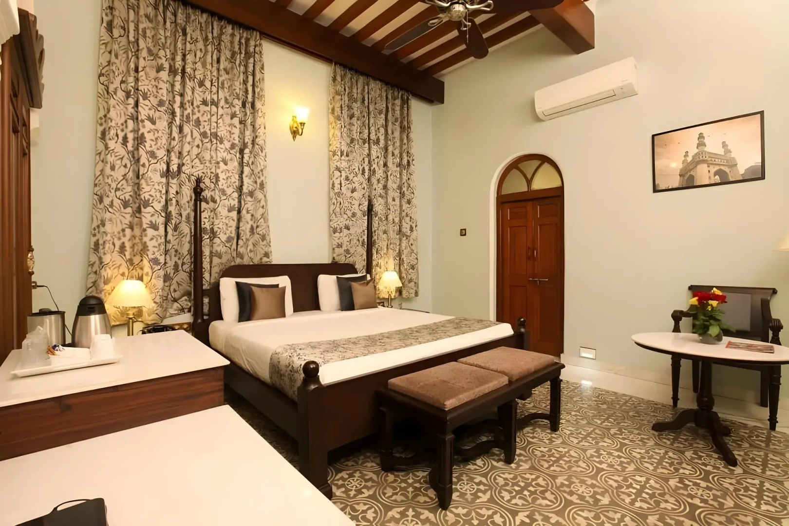 Photo - Taj Mahal Hotel Abids