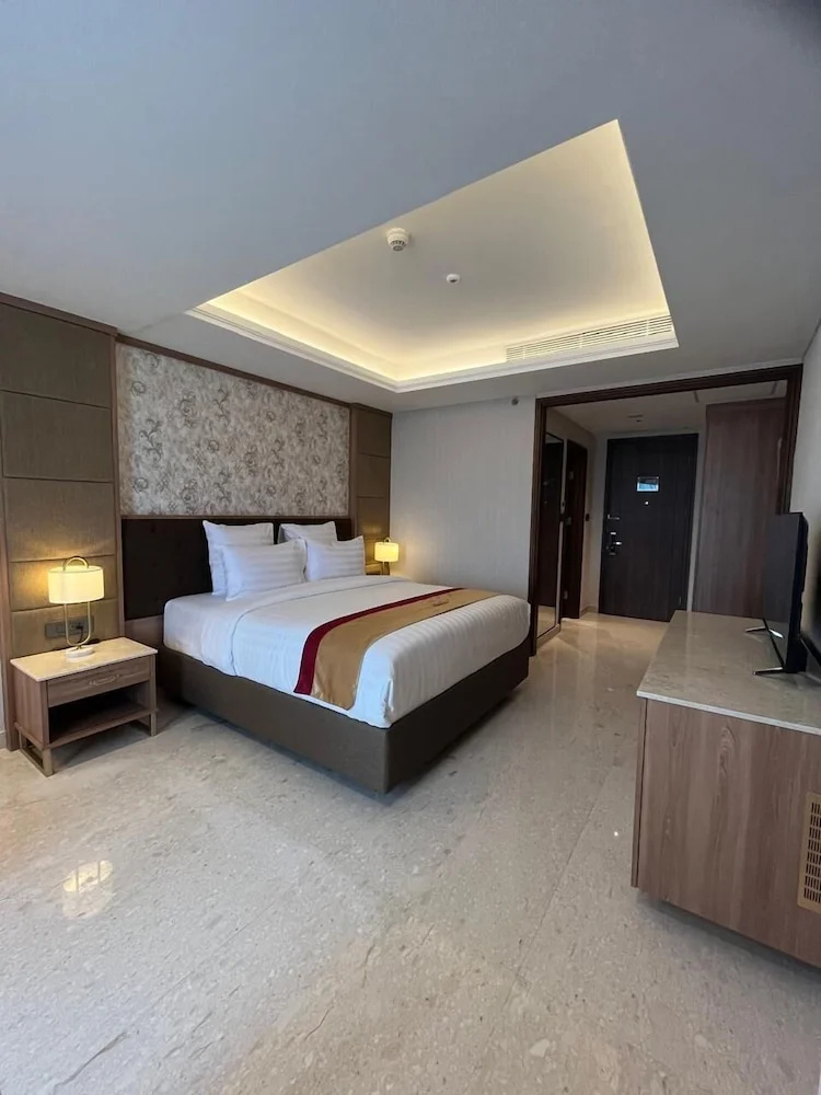 Grand Travello Hotel Bekasi