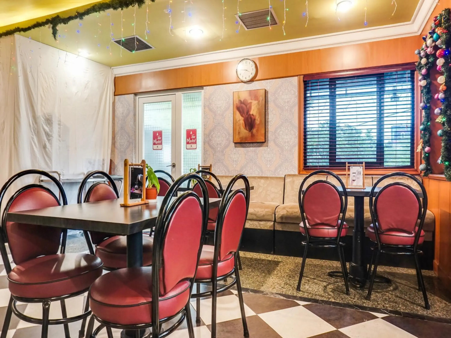 Photo - BI Executive Hotel