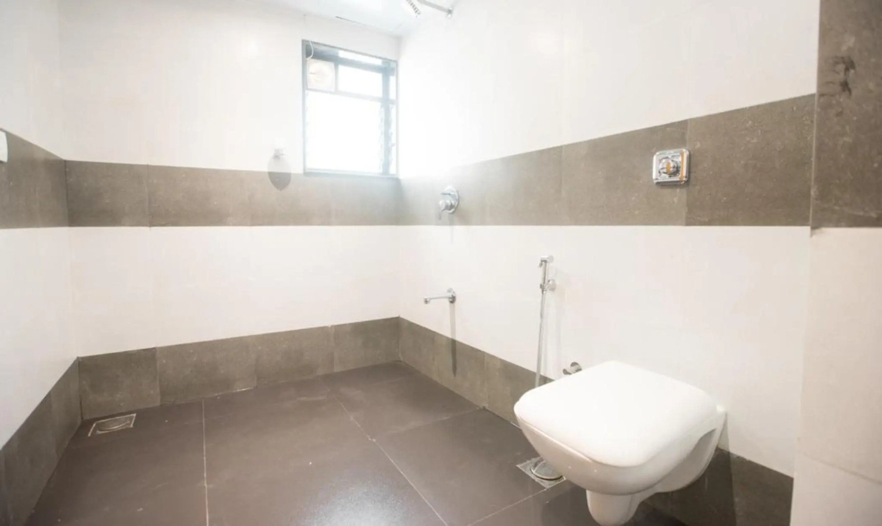 Foto - Treebo Anam International