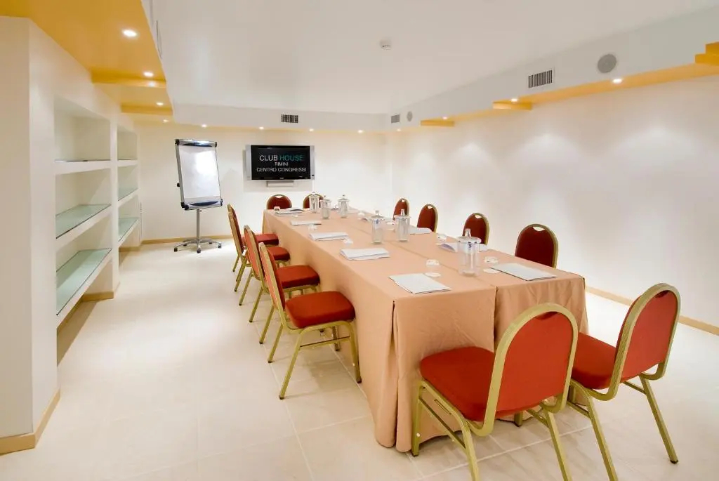 Photo - Club House Hotel