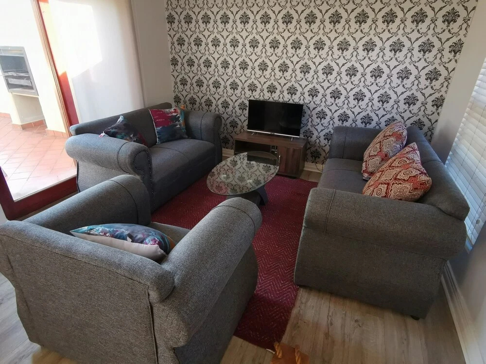 Photo - Paulshof Guesthouse - Hluhluwe Road Complex