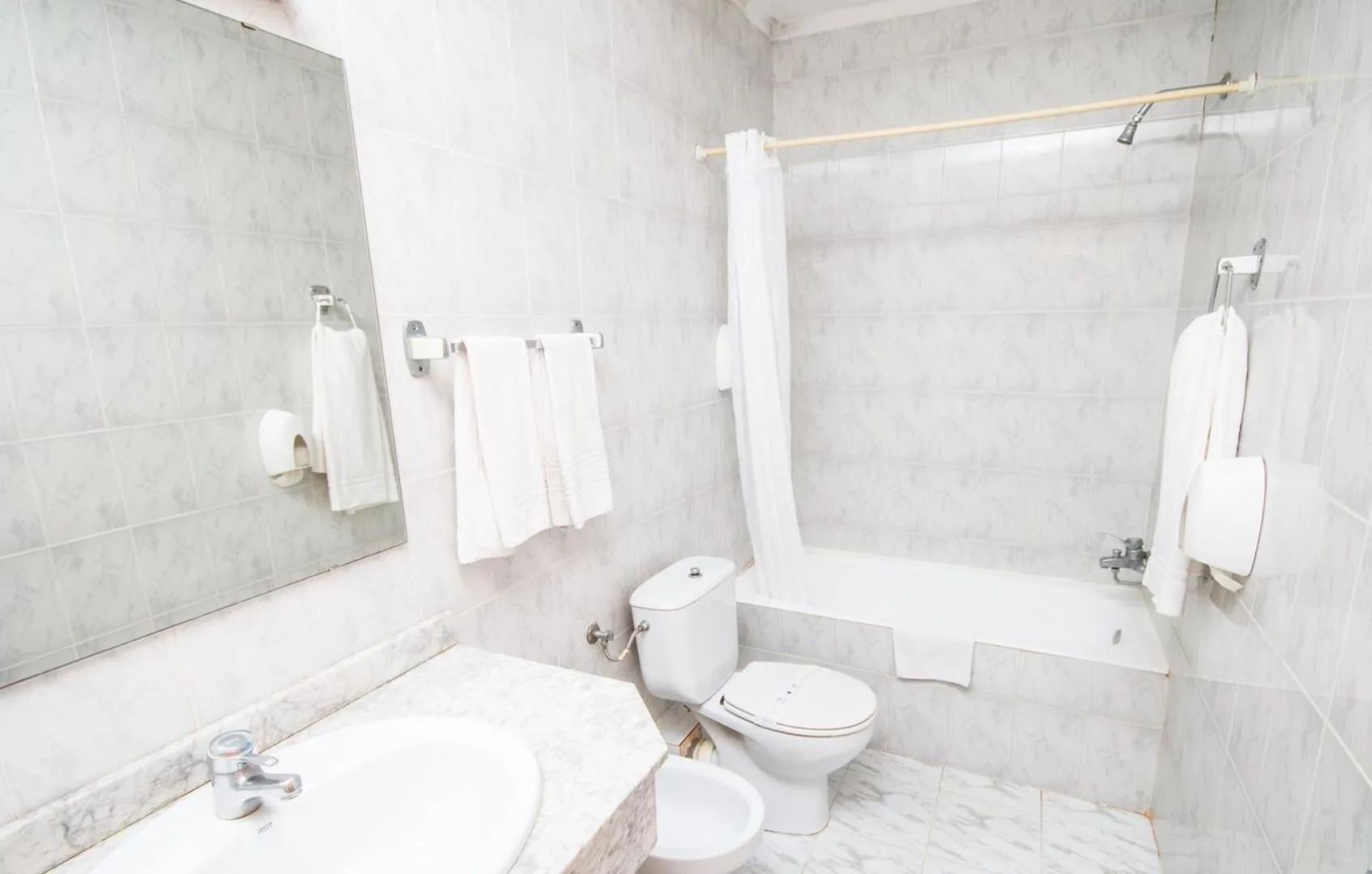 Photo - Hotel Amic Miraflores