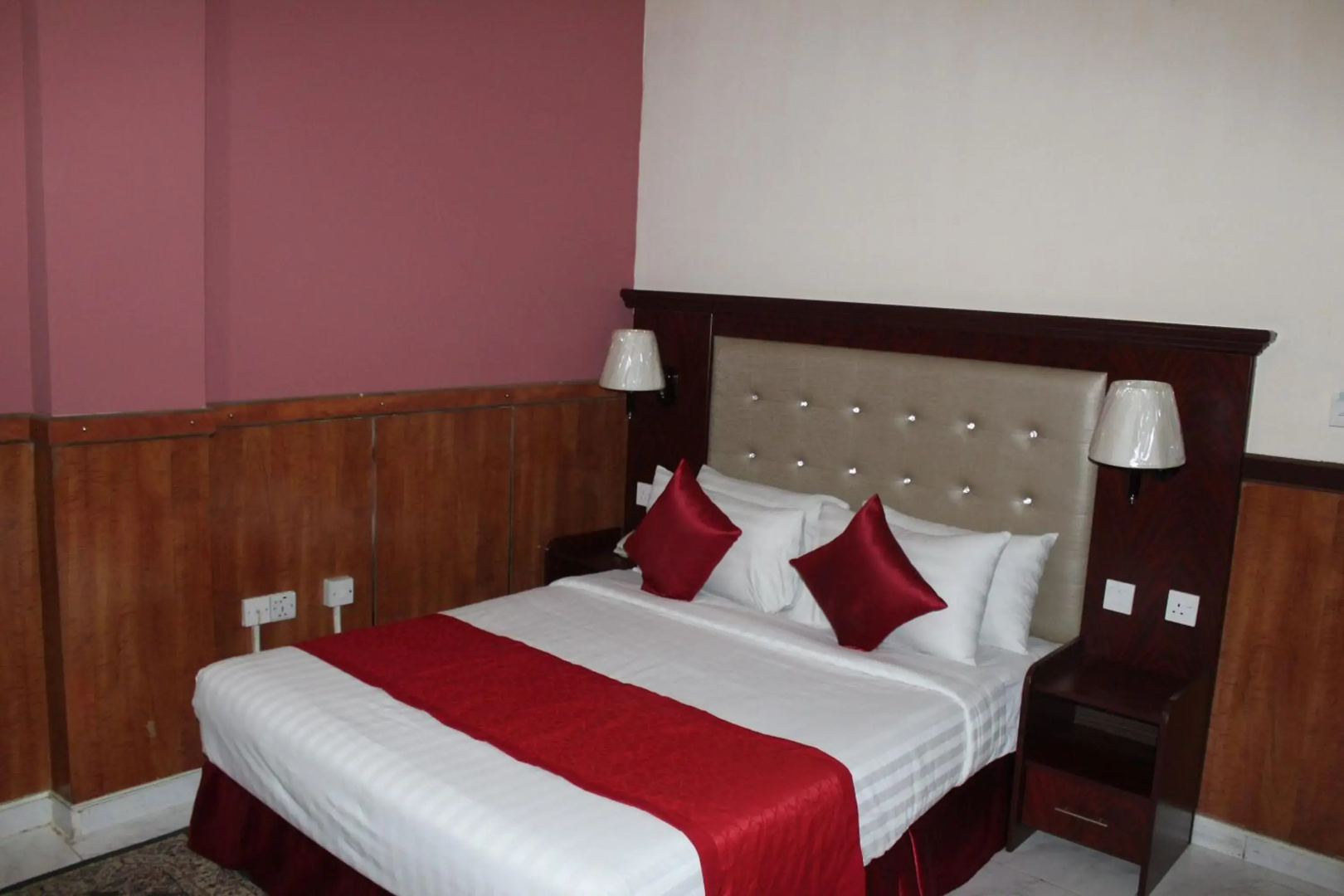 Photo - Grand Nova Hotel